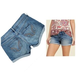 New HOLLISTER Midi Denim Shorts Longest Length Cuffed Hem in Blue SZ 1